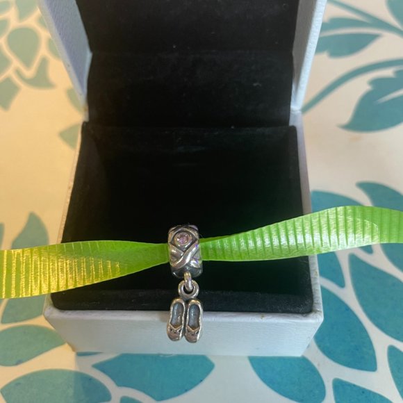 Pandora Ballet Slippers Charm - Picture 1 of 1